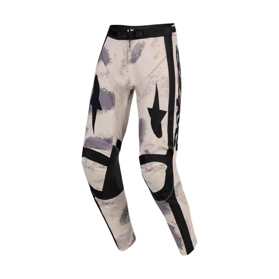alpinestars-crossbroek-2026-racer-lahnd-sand-camo-1.png