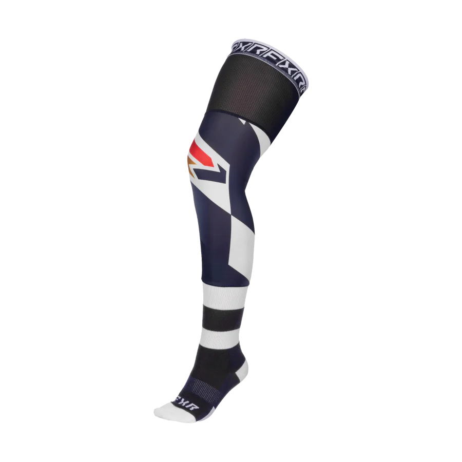 fxr-cross-sokken-lang-kniebrace-midnight-wit-1.png